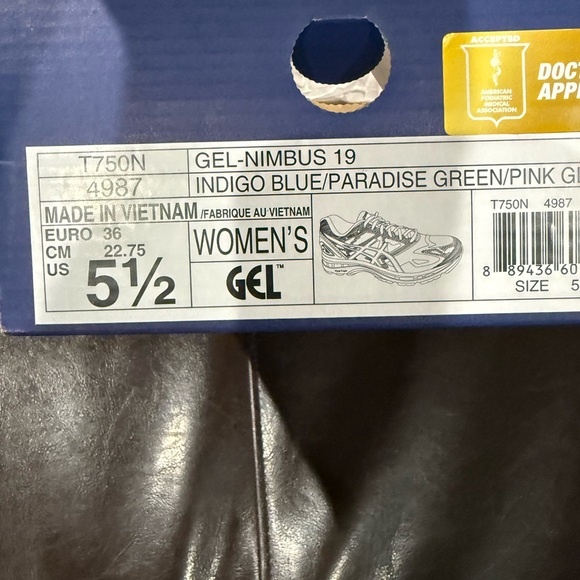 Asics Gel-Nimbus 19 Women's Athletic Shoes - Navy and Pink - Picture 2 of 2